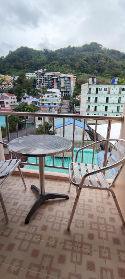 G&B Guesthouse Patong Exterior photo